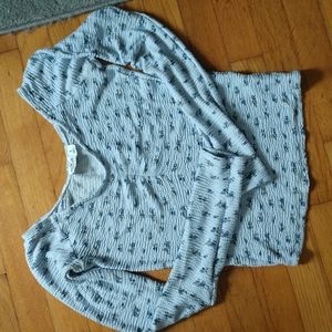 Hollister floral long sleeve top